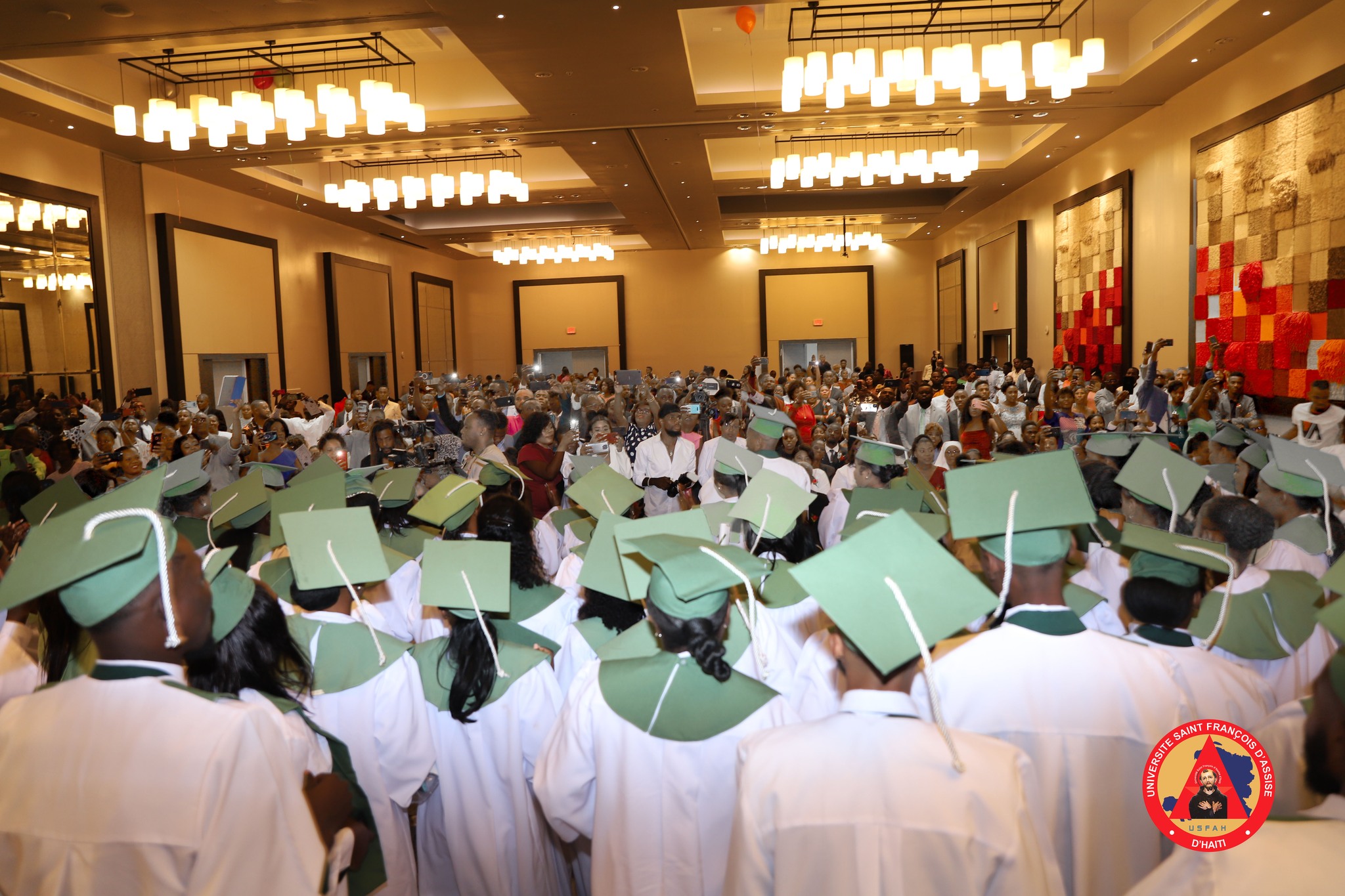 Cérémonie de graduation et de collation de diplômes de la faculté de Médecine et des Sciences de la Santé 