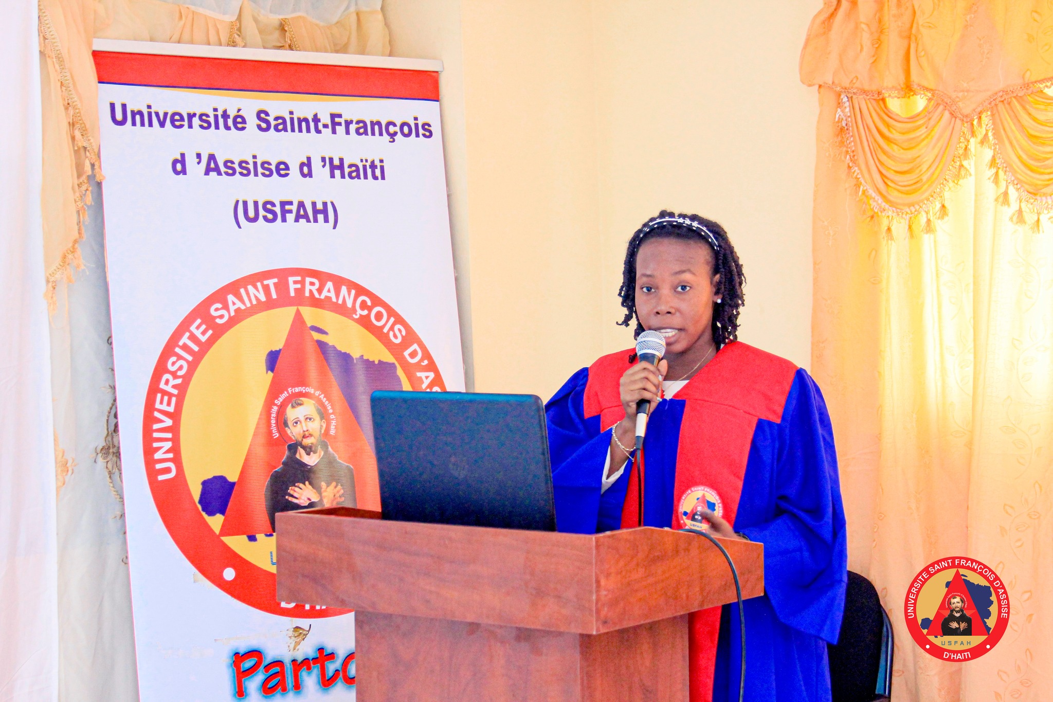 Soutenance de projet de sortie en Sciences économiques à l'Université Saint François d'Assise d'Haiti (USFAH)